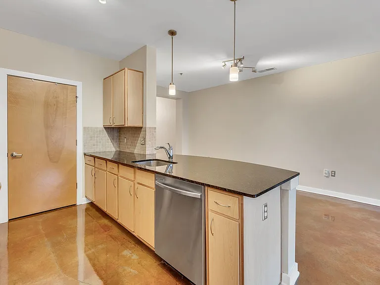 1803 Broadway #430 — Photo 10