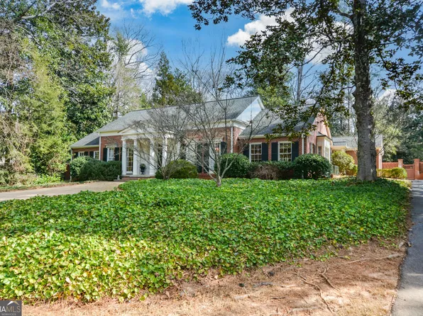 3455 Paces Forest Rd NW, Atlanta, GA 30327