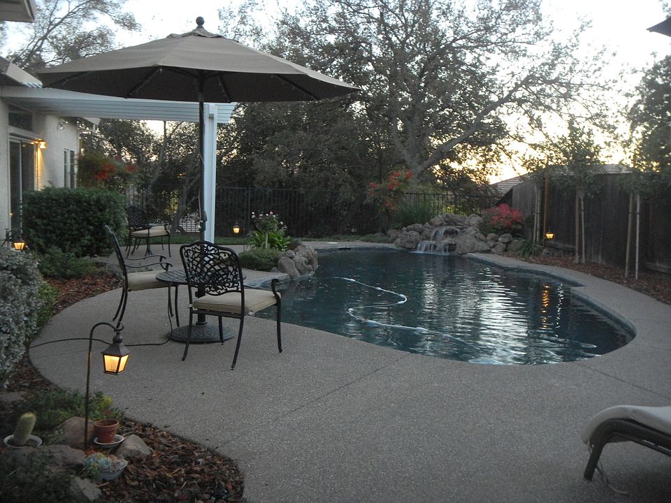 1st image of 6405 Bluevista Ct