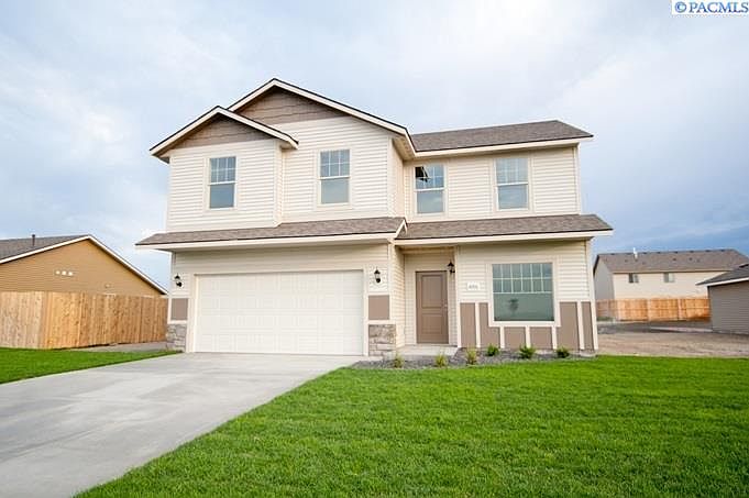 1st image of 6113 N Sidon Ln