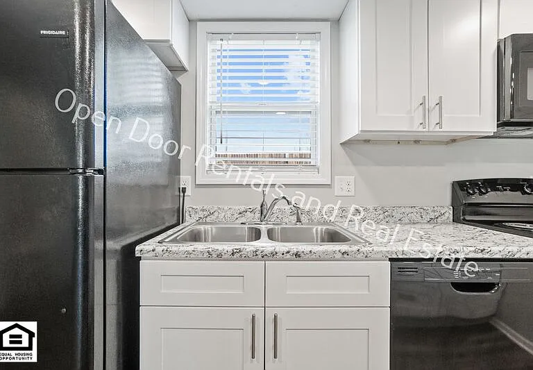 7725 E State Blvd — Photo 9