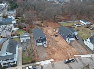 154 Gilbert St, West Haven, CT 06516