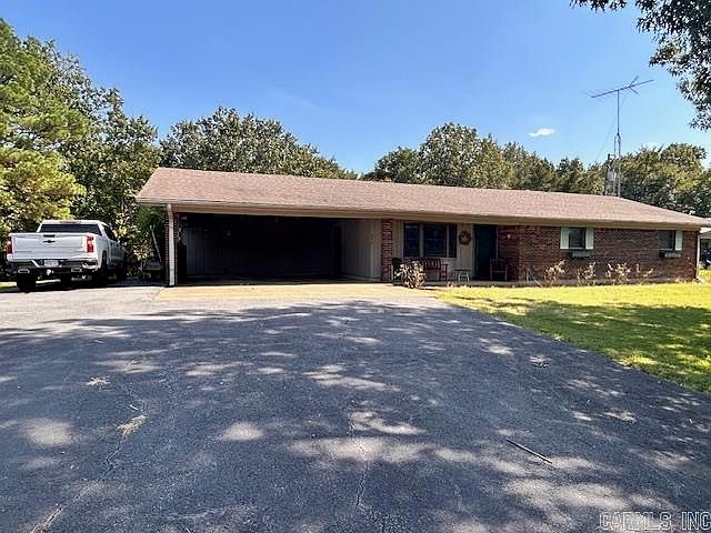 1st image of 942 S Whitehead Dr