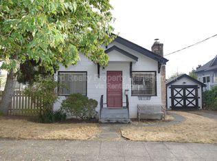 1615 N 38th St, Seattle, WA 98103