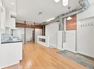 208 Greenwood Ave UNIT 1, Toronto, ON M4L2R1