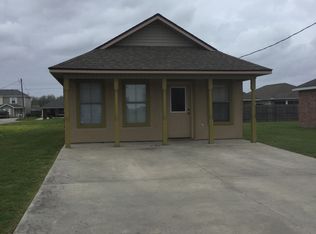 1502 Montagne St, New Iberia, LA 70560