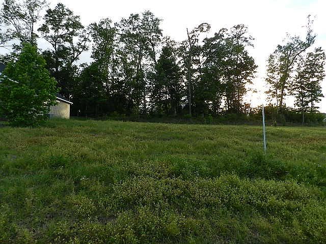 1st image of 116 Huntington Pointe Dr