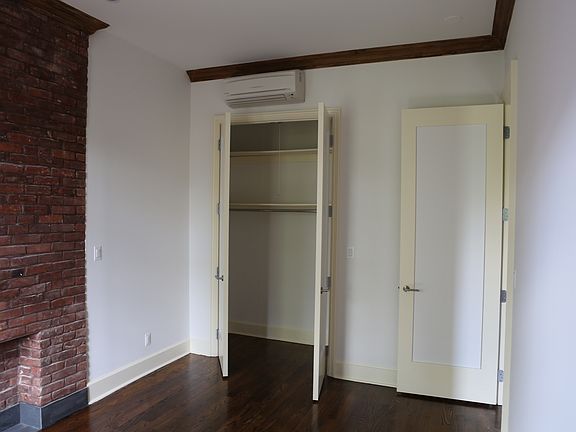 2nd image of 290 Greene Ave APT 2