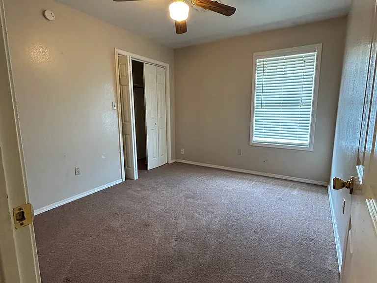 1090 Grinnel Cir #A — Photo 9