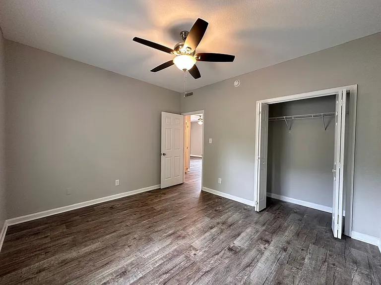 Rand Powell Apartment Homes — Photo 27
