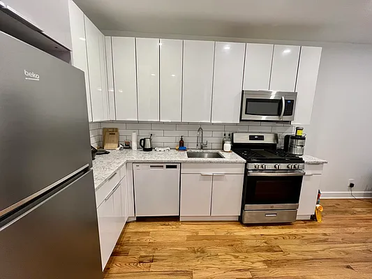 Rented by Oxford Property Group | media 2