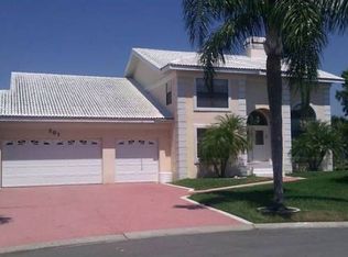 701 Bunker View Dr, Apollo Beach, FL 33572