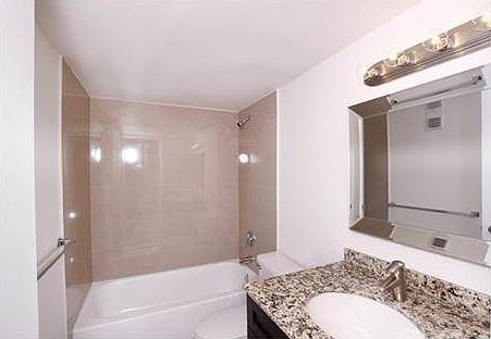 5th image of 770 Claughton Island Dr APT 1401
