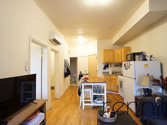 3rd image of 355 S 4th St #55AA