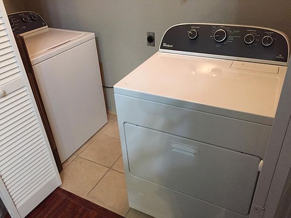 Energy efficient washer and dryer included
