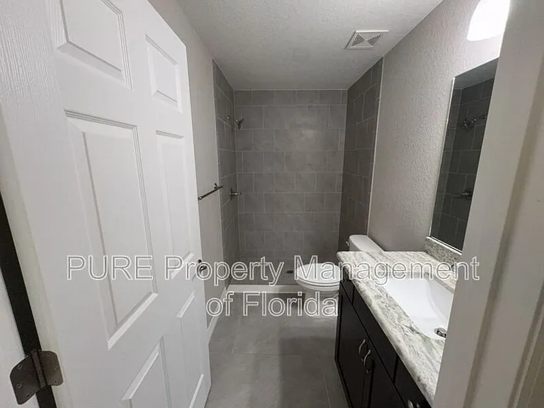 6504 SW 140th Place Rd #2 — Photo 35