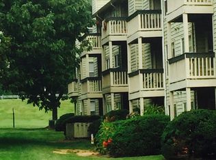 5206 Hunt Master Dr APT C, Midlothian, VA 23112