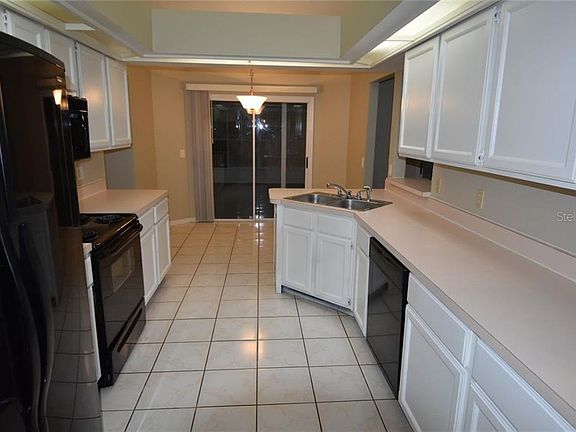 5th image of 2896 Windridge Oaks Dr