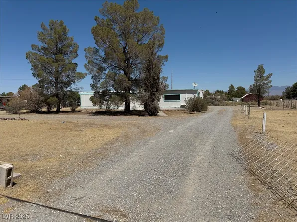 2050 Lewis St, Pahrump, NV 89048