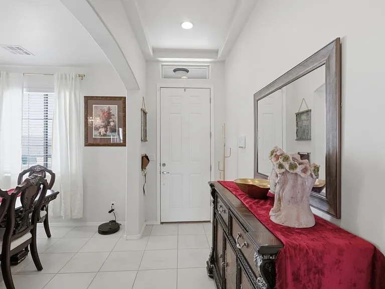 260 Capulin Peak Ave SW — Photo 3