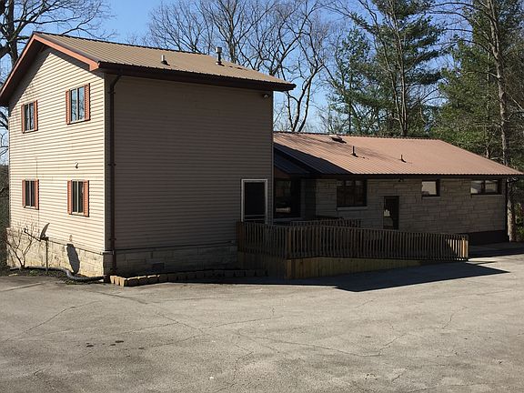 2nd image of 614 Columbia Hwy