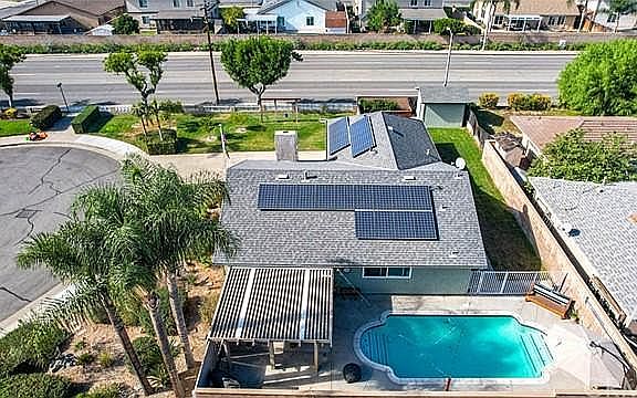 2nd image of 6706 Jasmine Ct