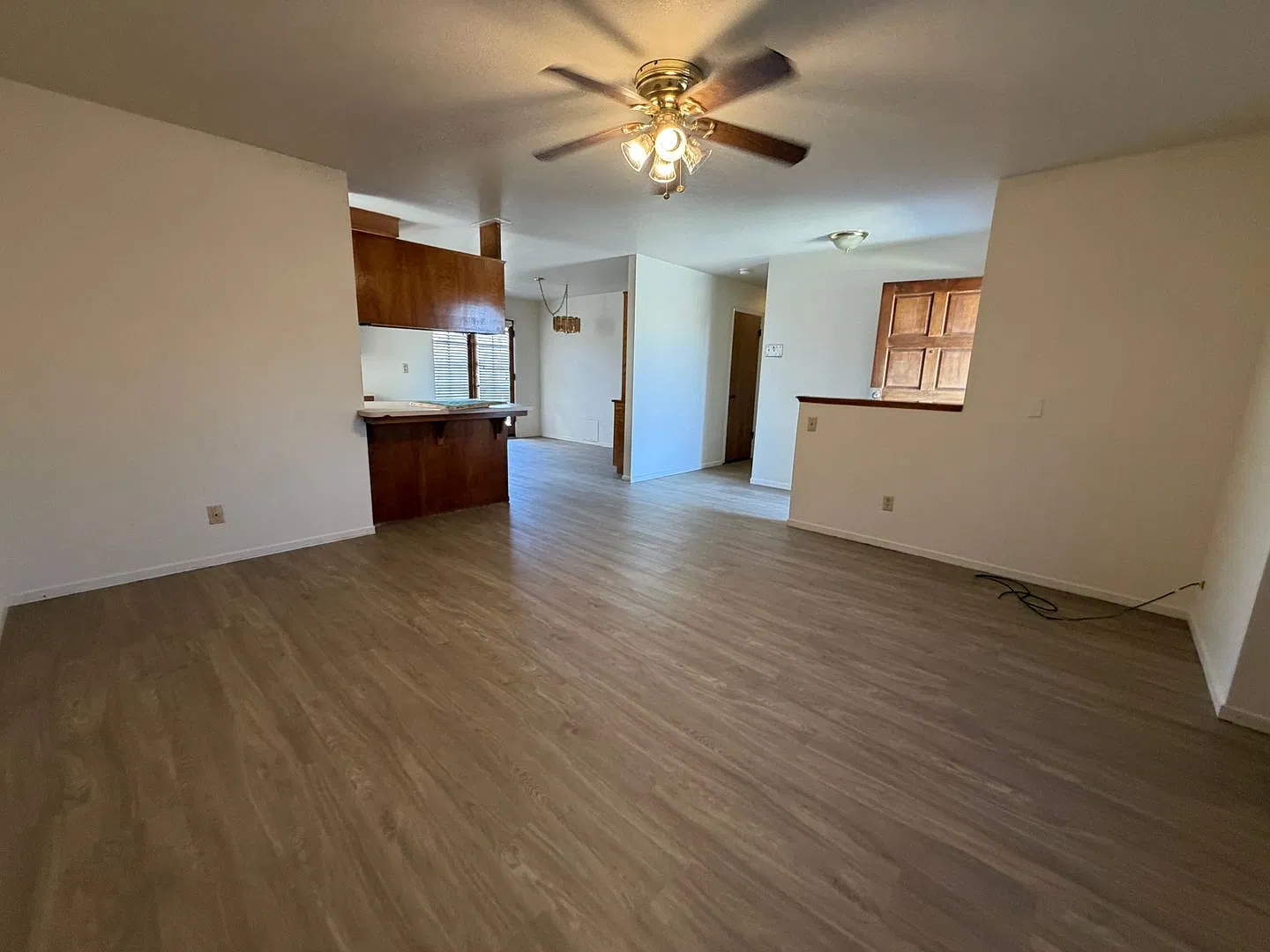 1869 S. Laspina St - 3 Bedroom 2 Bathroom - Tulare — Photo 4