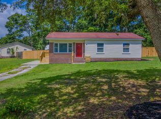 10 Gay Dr, Beaufort, SC 29907