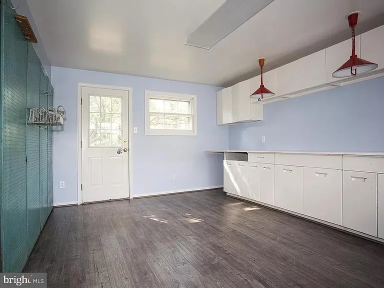 1025 Dead Run Dr — Photo 24