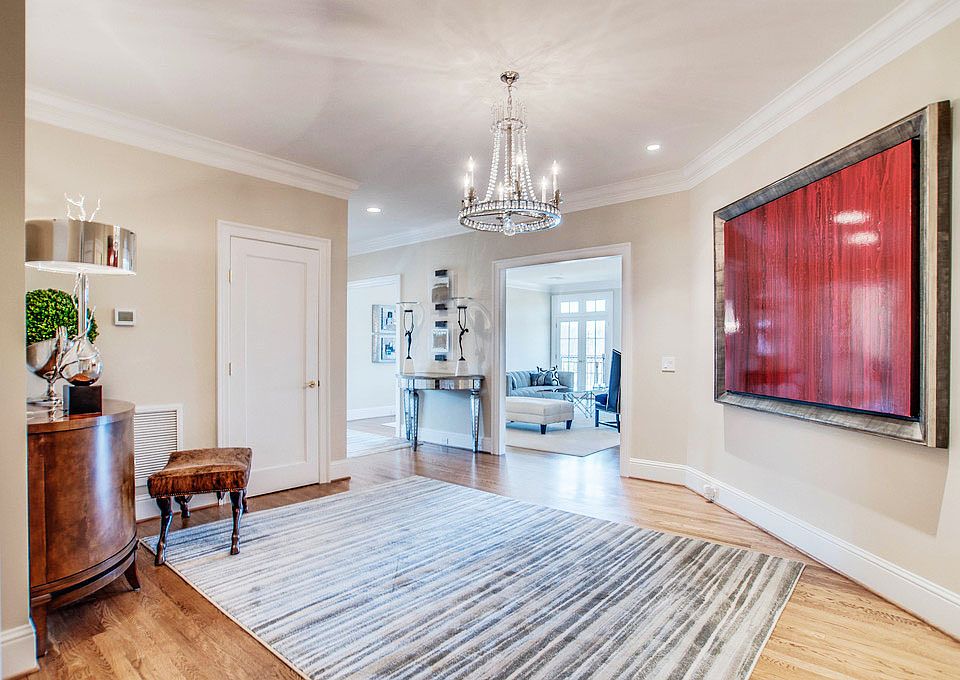 2nd floor condo entry