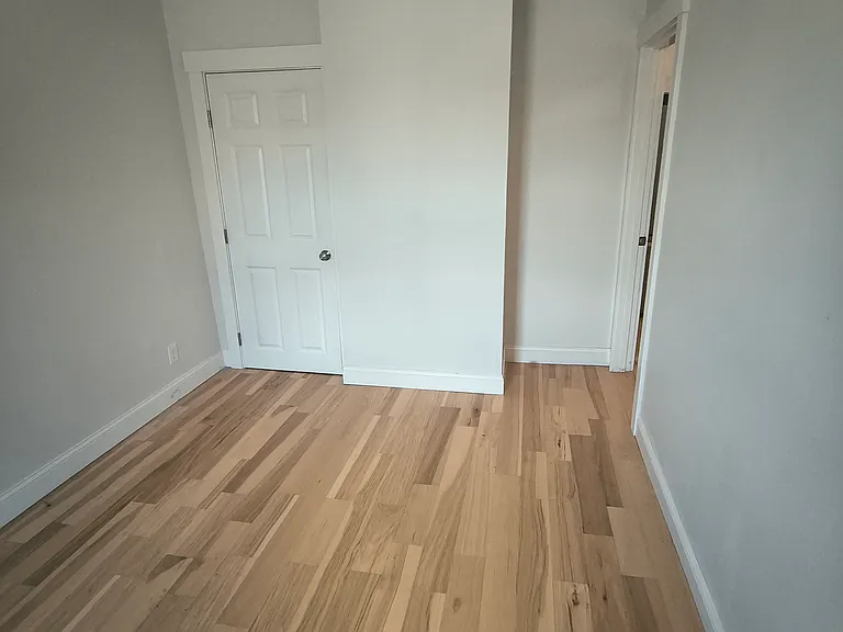 360 Elm St #1 — Photo 23