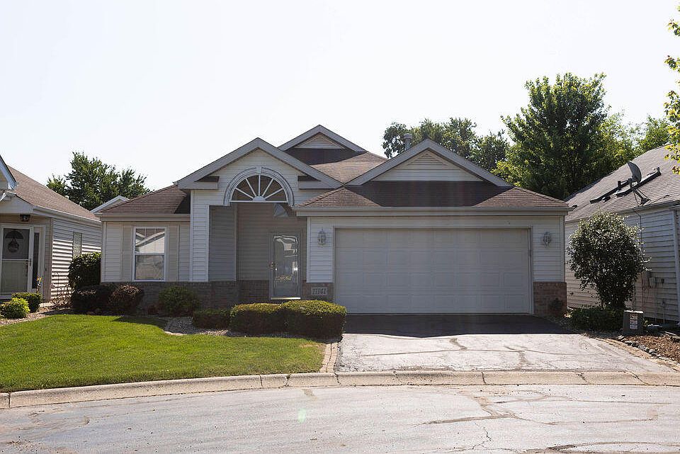 1st image of 11141 Briarcliff Ct