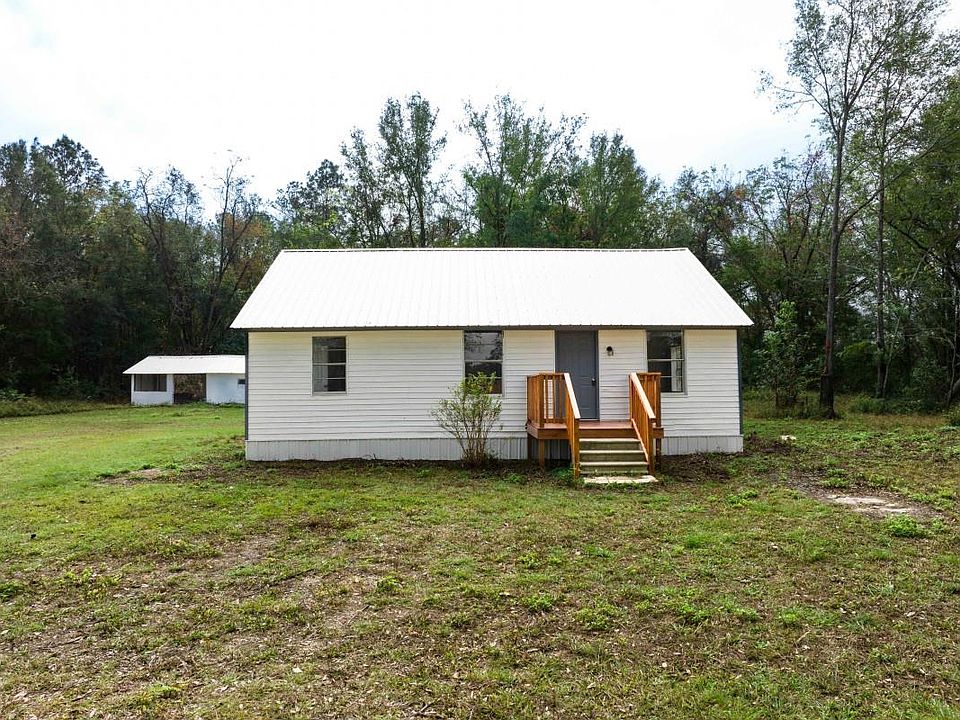 1st image of 2470 NE Cattail Dr
