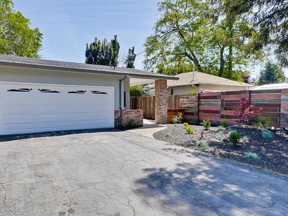 5th image of 776 18th Ave