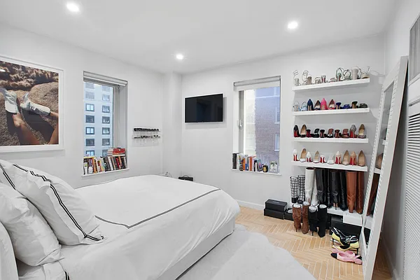Rented by R New York | media 1
