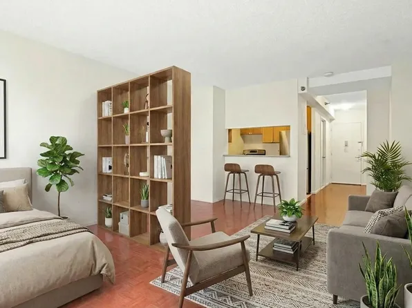 4-74 48th Avenue image 1 of 7