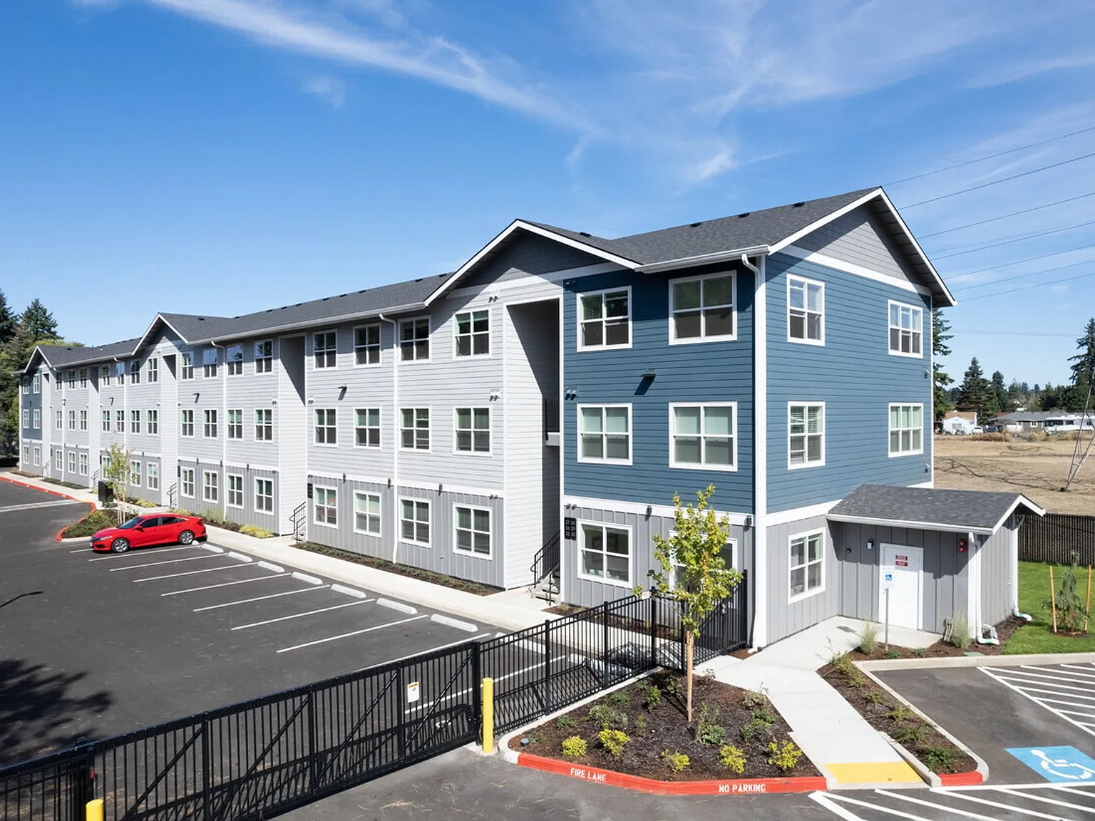 Bridger Court Apartments — Photo 2