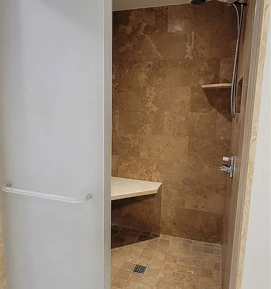 19355 Turnberry Way #23F — Photo 10