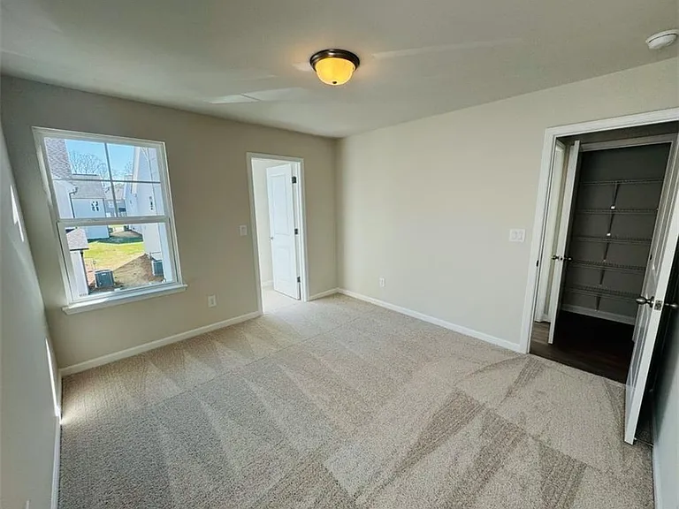 4645 Amethyst Cv — Photo 11