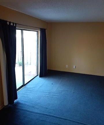 3rd image of 1458 N Lawnwood Cir APT 23B
