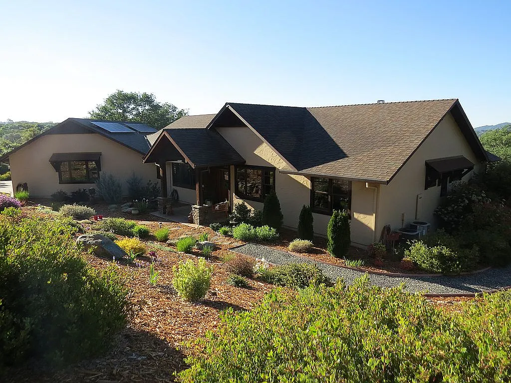 406 Corral Loop photo 1