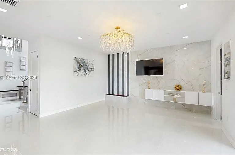 8350 Royal County Down Rd — Photo 3