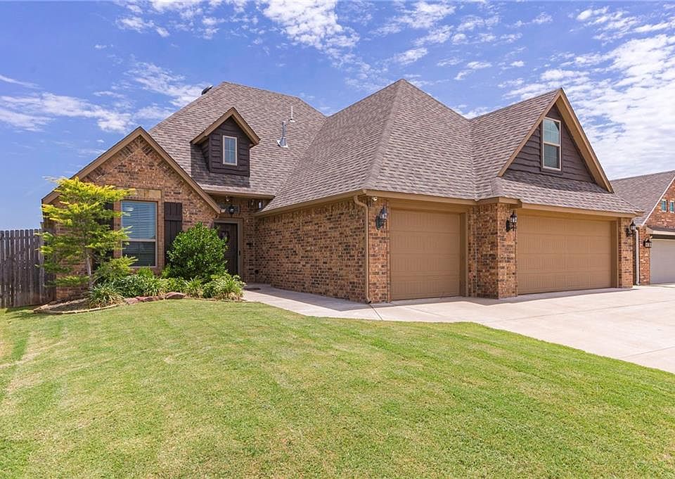 1st image of 13336 Outdoor Living Dr
