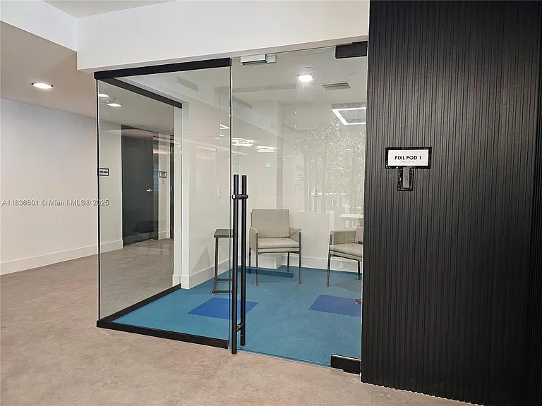 4400 Sunrise Blvd #T1 — Photo 42