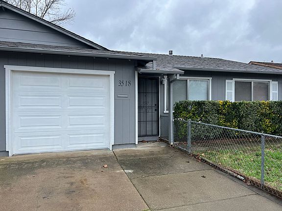 2nd image of 3518 Gardenia St