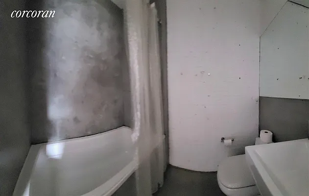 Rented by Corcoran | media 100