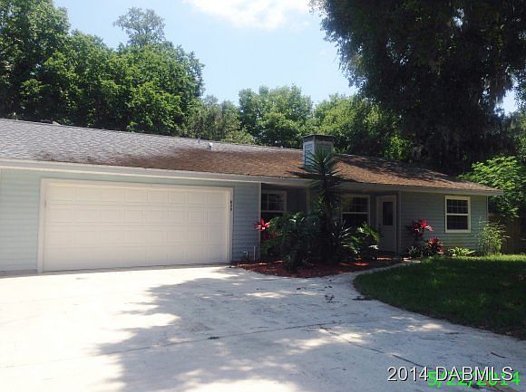 1st image of 625 Pine Cone Cir