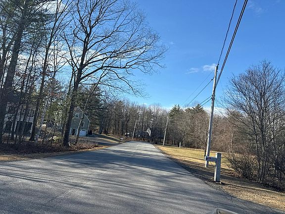 5th image of 4 Lincoln Cir