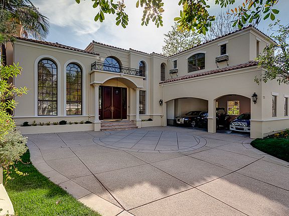 3rd image of 728 Forest Green Dr