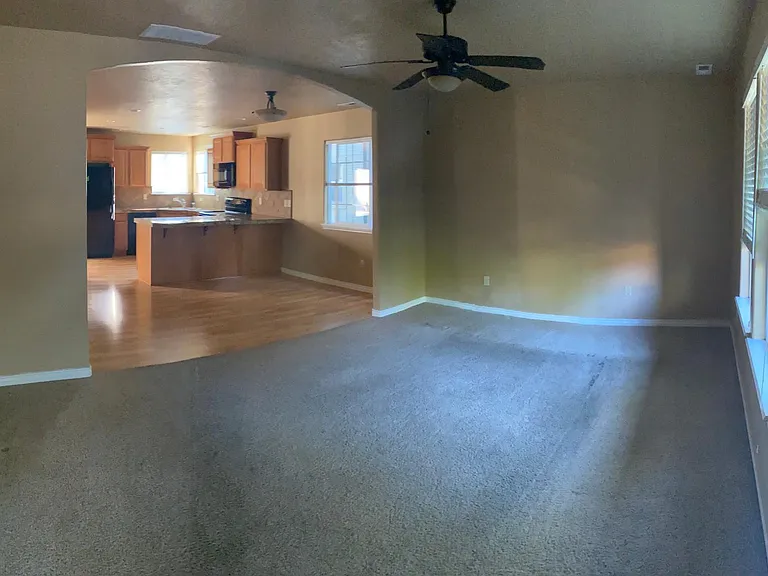4508 W Brennen St — Photo 5